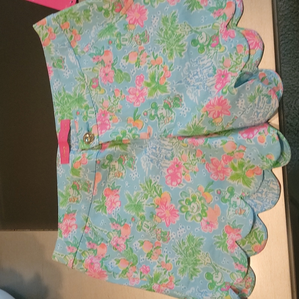 Lilly Pulitzer Disney Buttercup Shorts